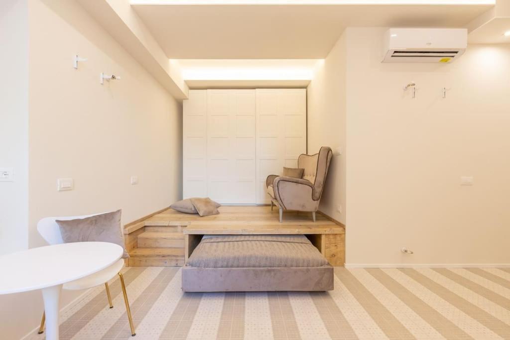 5fo6 Navigli - Duomo - Boho - Minimal Apartment Mailand